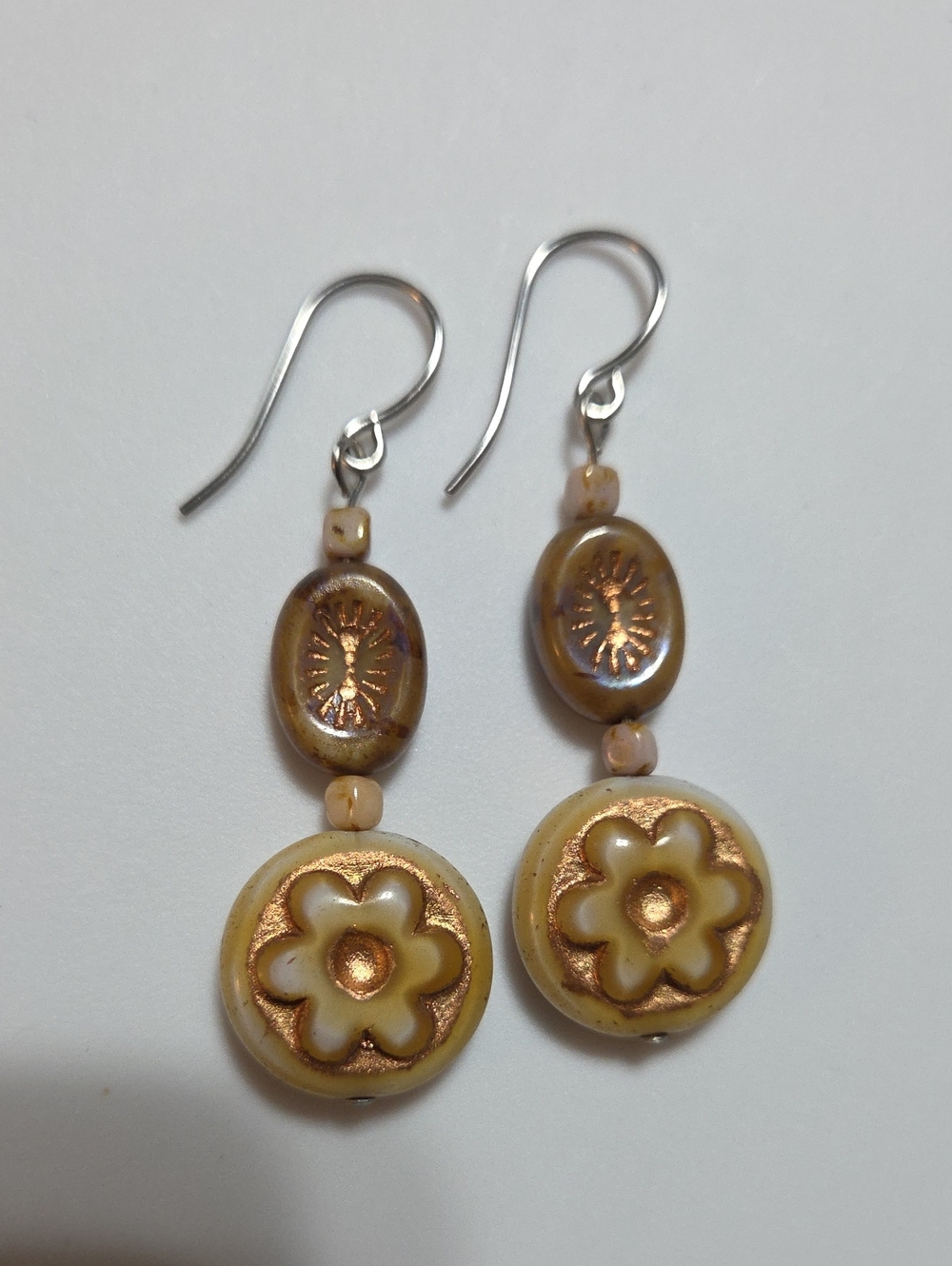Czech Glass Floral Dangle‎ Earrings Pressed Flower Beads Artisan Boho Vintage